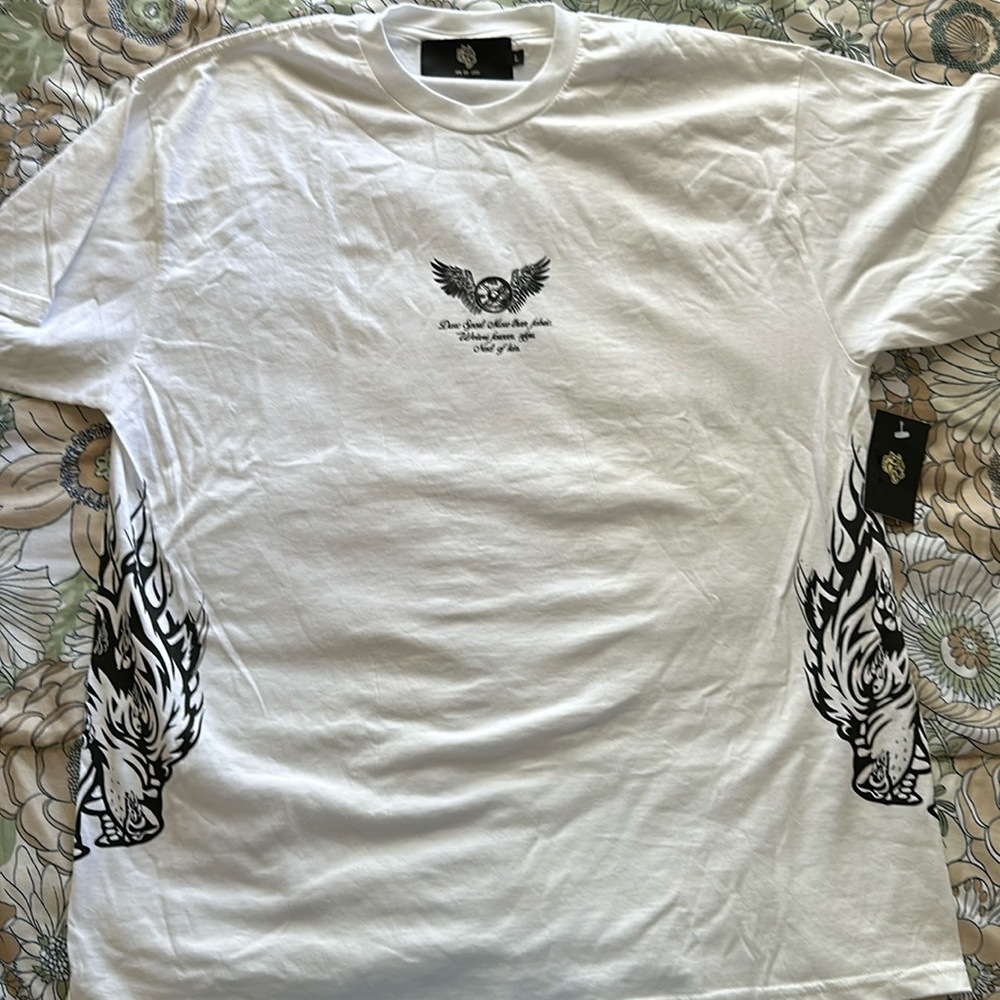 White Darc tee